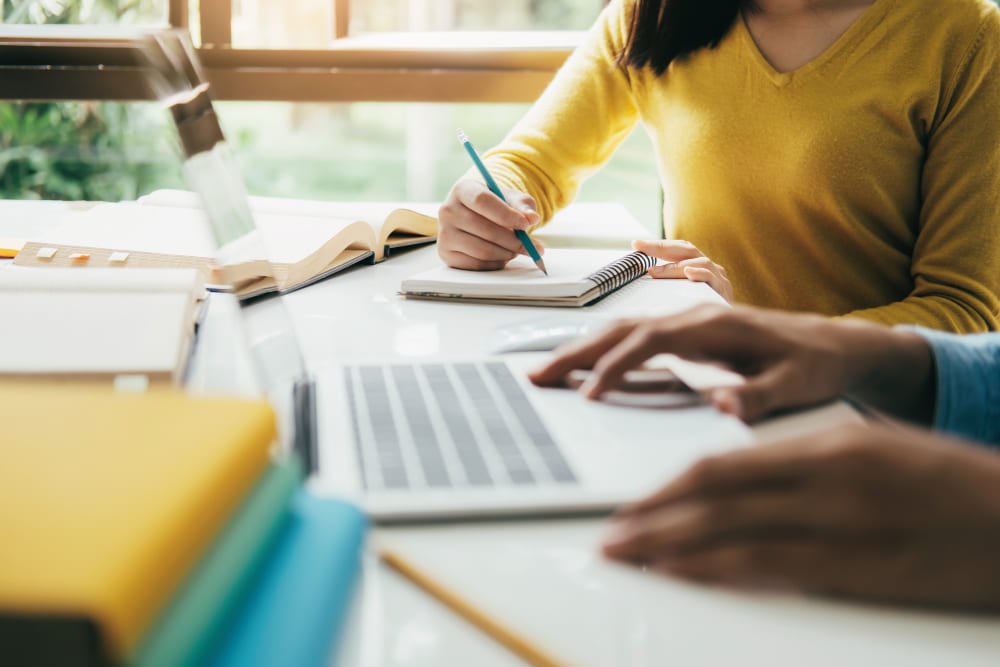 Imagem de Academic Grants Supporting Student Ambitions