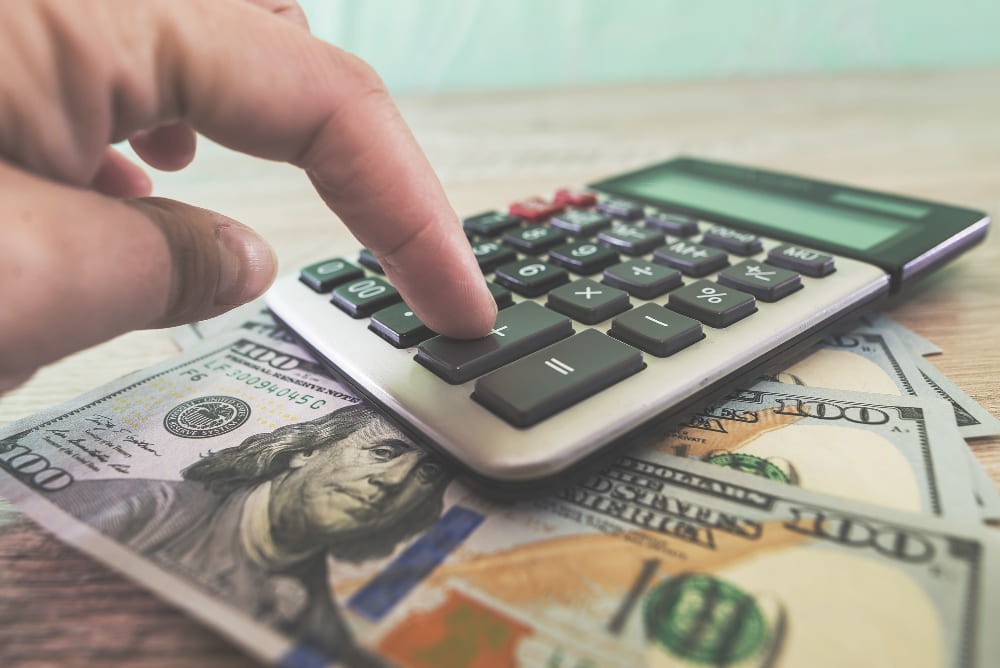 Imagem de capa de Impacto das Taxas e Prazos no Custo Total do Empréstimo