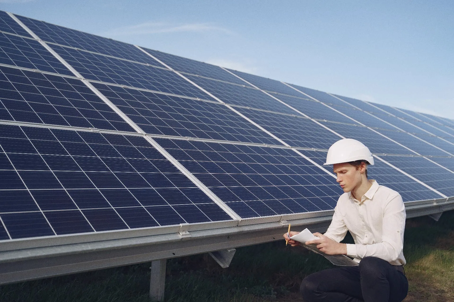 Imagem de capa de Energia Solar: Liberdade e Economia Todo Mês